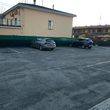 La Casina Di Lui Apartamento Case Oratorio